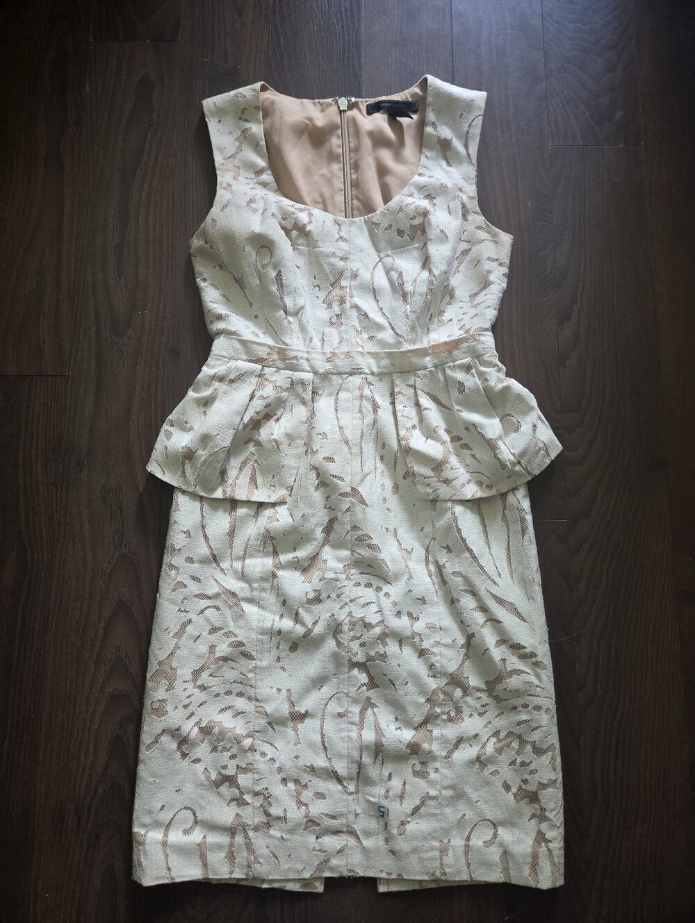 BCBGmaxazria Sleeveless Cream Peplum Floral Jacquard Dress, Size 2